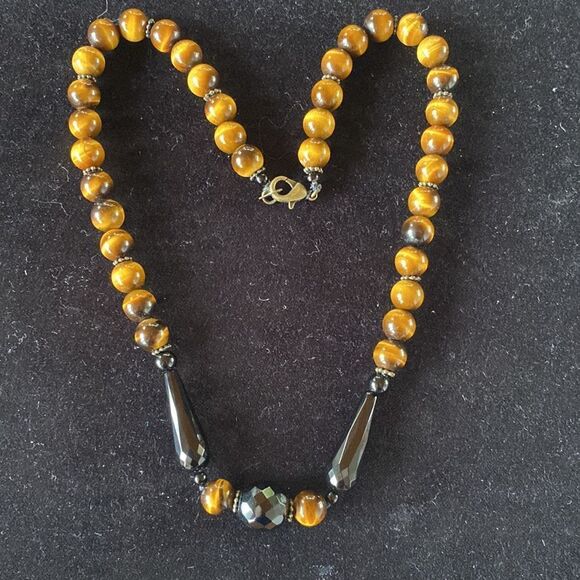 Set of 2 Tiger Eye Beaded Necklaces 18” - Picture 7 of 9
